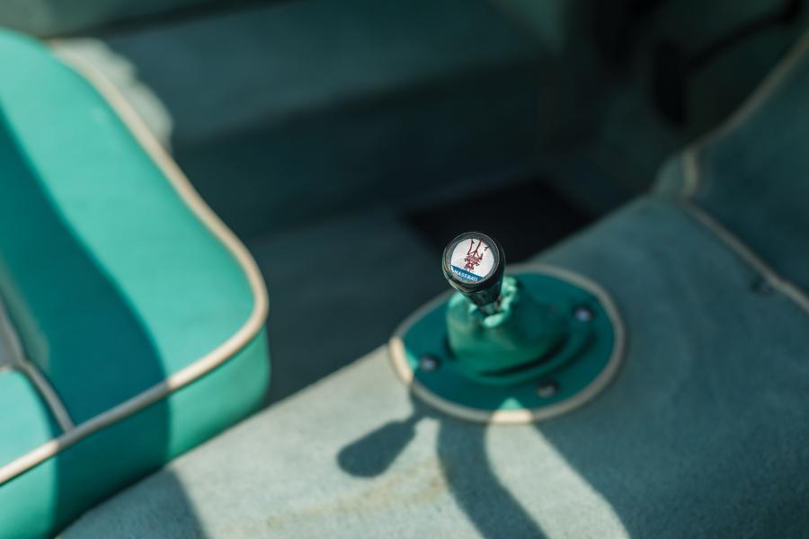 Детали интерьера Maserati 3500 GT Spyder by Frua (AM101.268) 1957 года  (фото 21 из 26)
